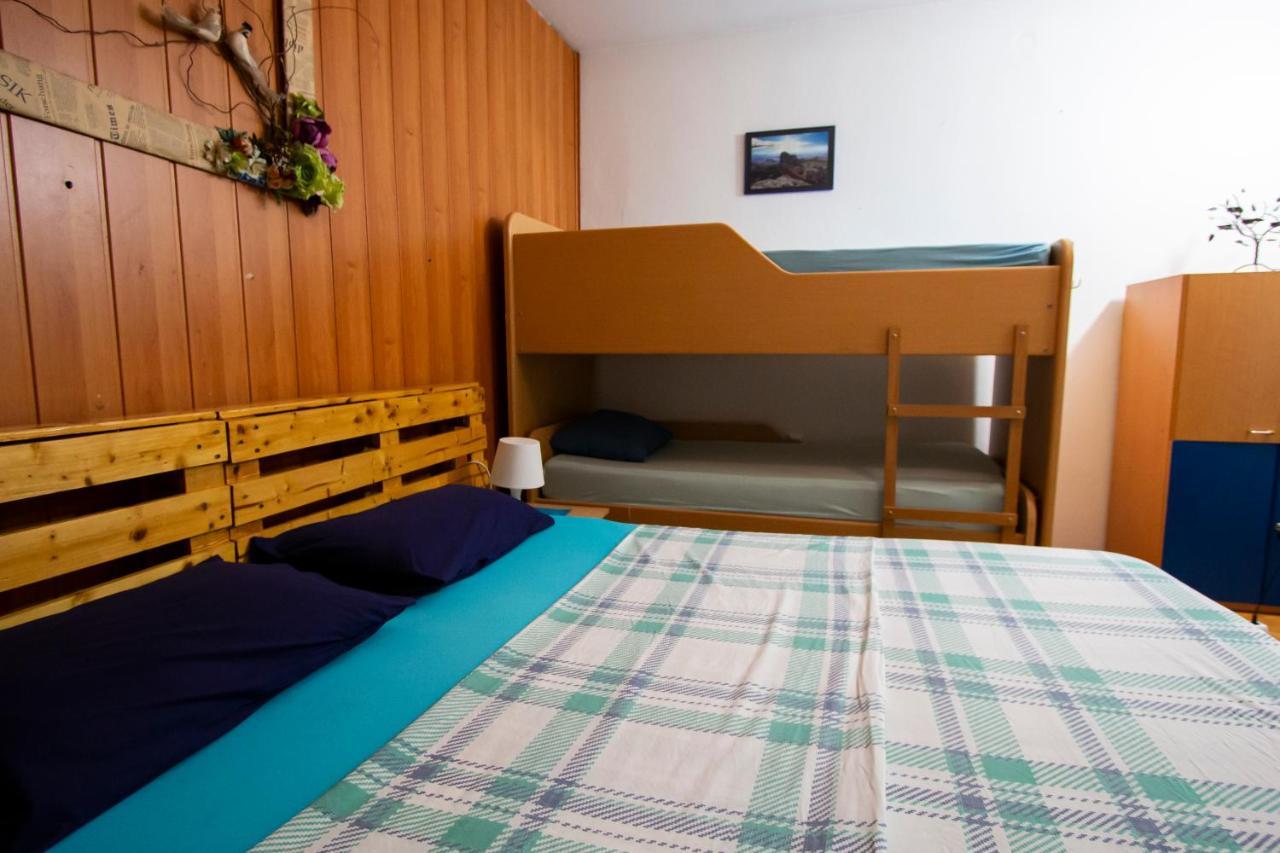 Hi Skopje Hostel ภายนอก รูปภาพ