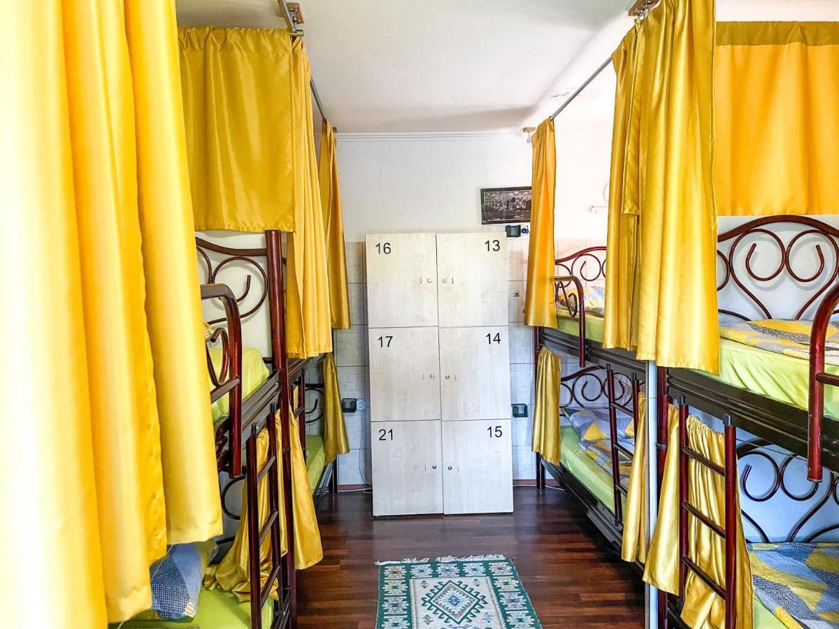 Hi Skopje Hostel ภายนอก รูปภาพ